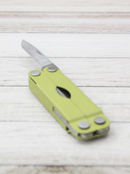 Компактный брелок-мультитул с ножницами LEATHERMAN Micra Mojito 10 инстр. (Multi-Tool)