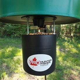 Кормушка с автоматической раздачей корма Pro Hunter Fisher