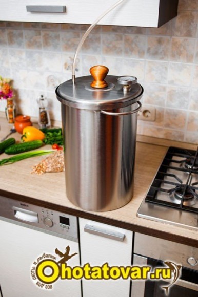 Коптильня горячего копчения Дымка