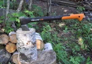 Топор колун Fiskars X17, 122460