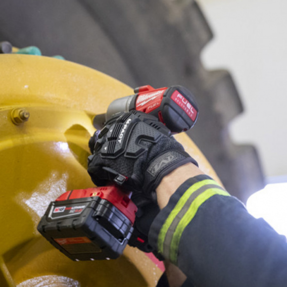 Защитные зимние перчатки MECHANIX ColdWork M-Pact с поддержкой тачскрин